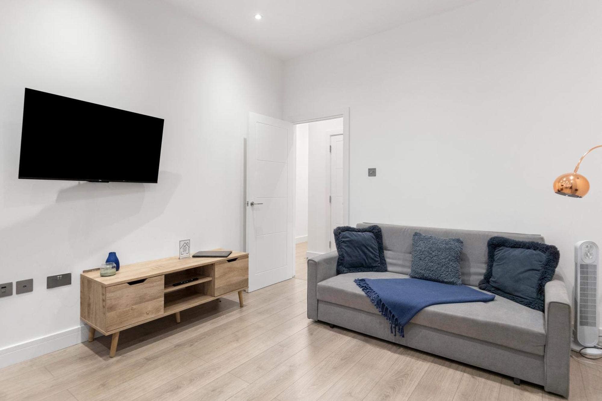 Welcoming And Spacious Apartment- Excellent Location London Luaran gambar