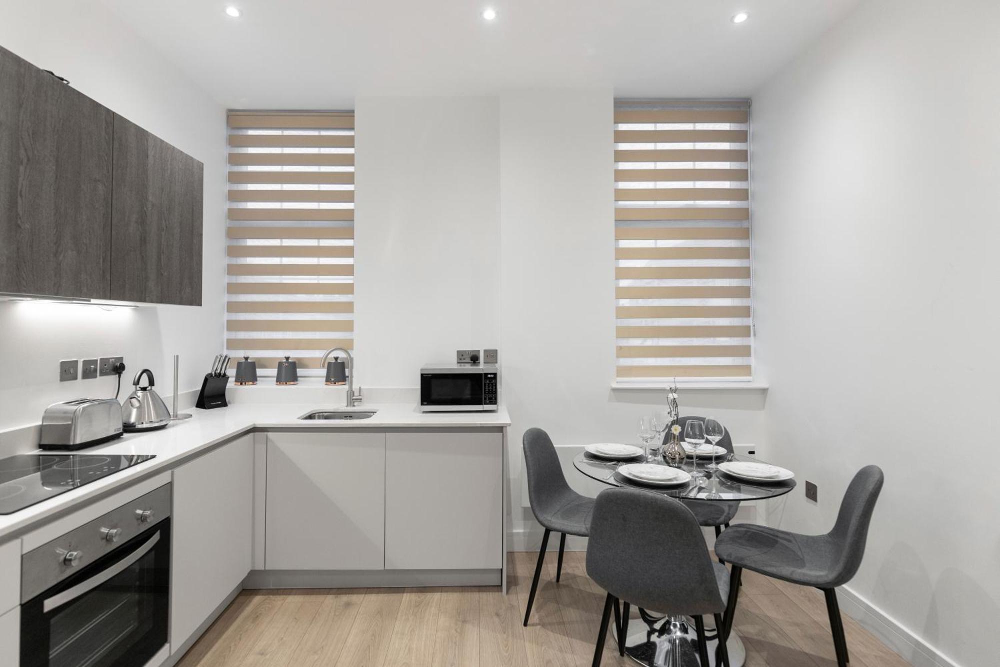 Welcoming And Spacious Apartment- Excellent Location London Luaran gambar