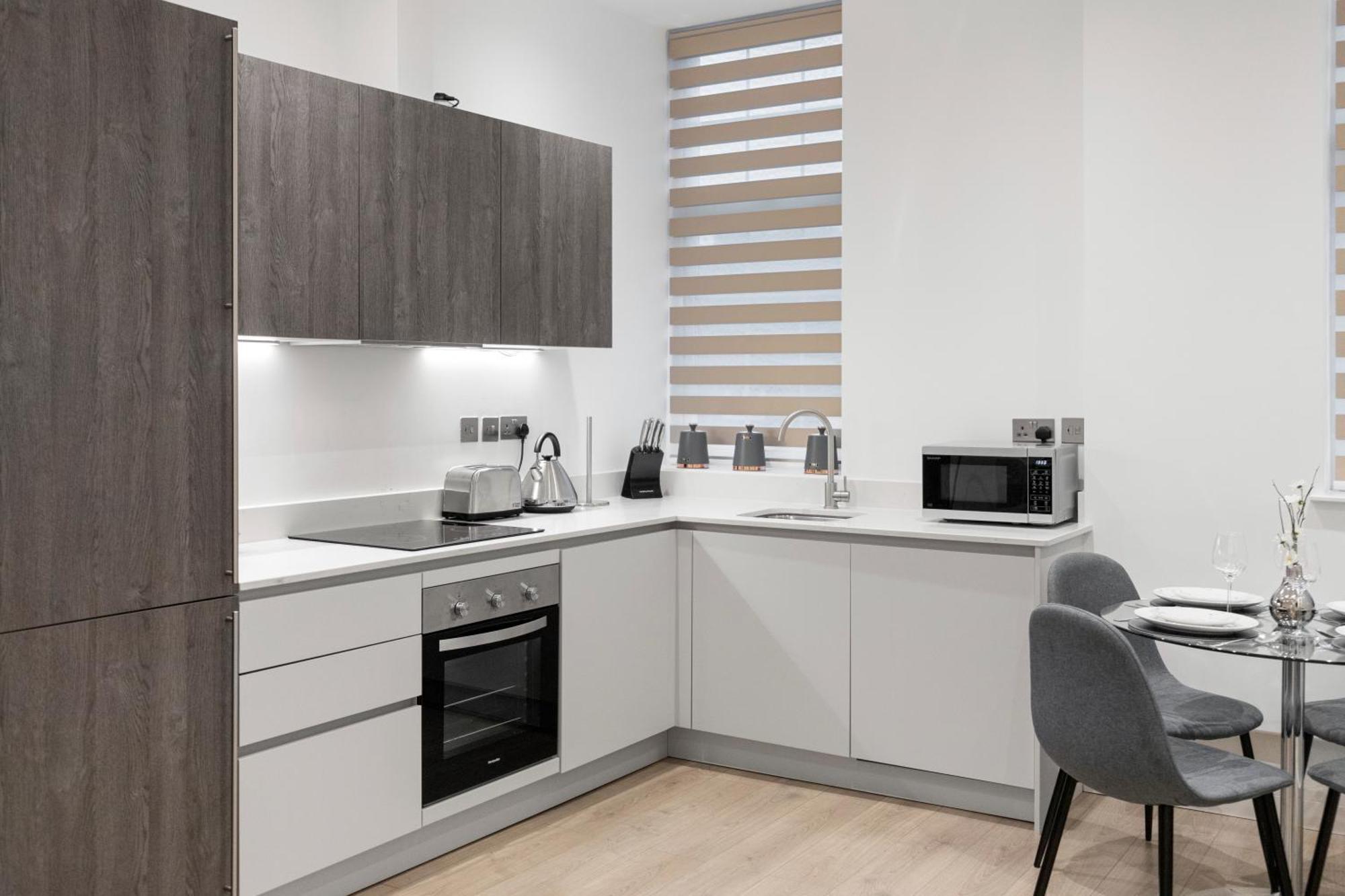 Welcoming And Spacious Apartment- Excellent Location London Luaran gambar